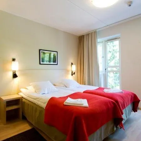 Hellsten 3*