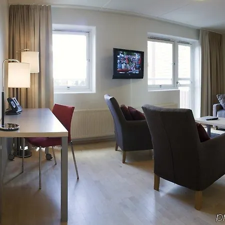 Hellsten Aparthotel 3*