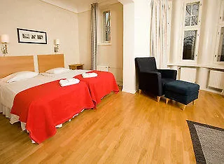 Aparthotel Hellsten 3*